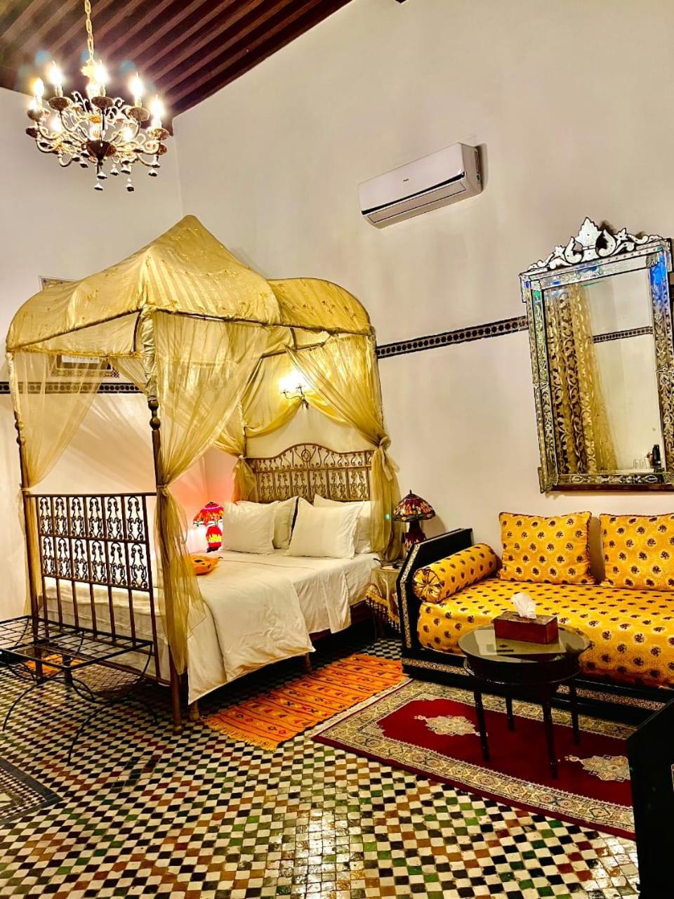 Riad Lalla Zoubida Fes Exterior photo