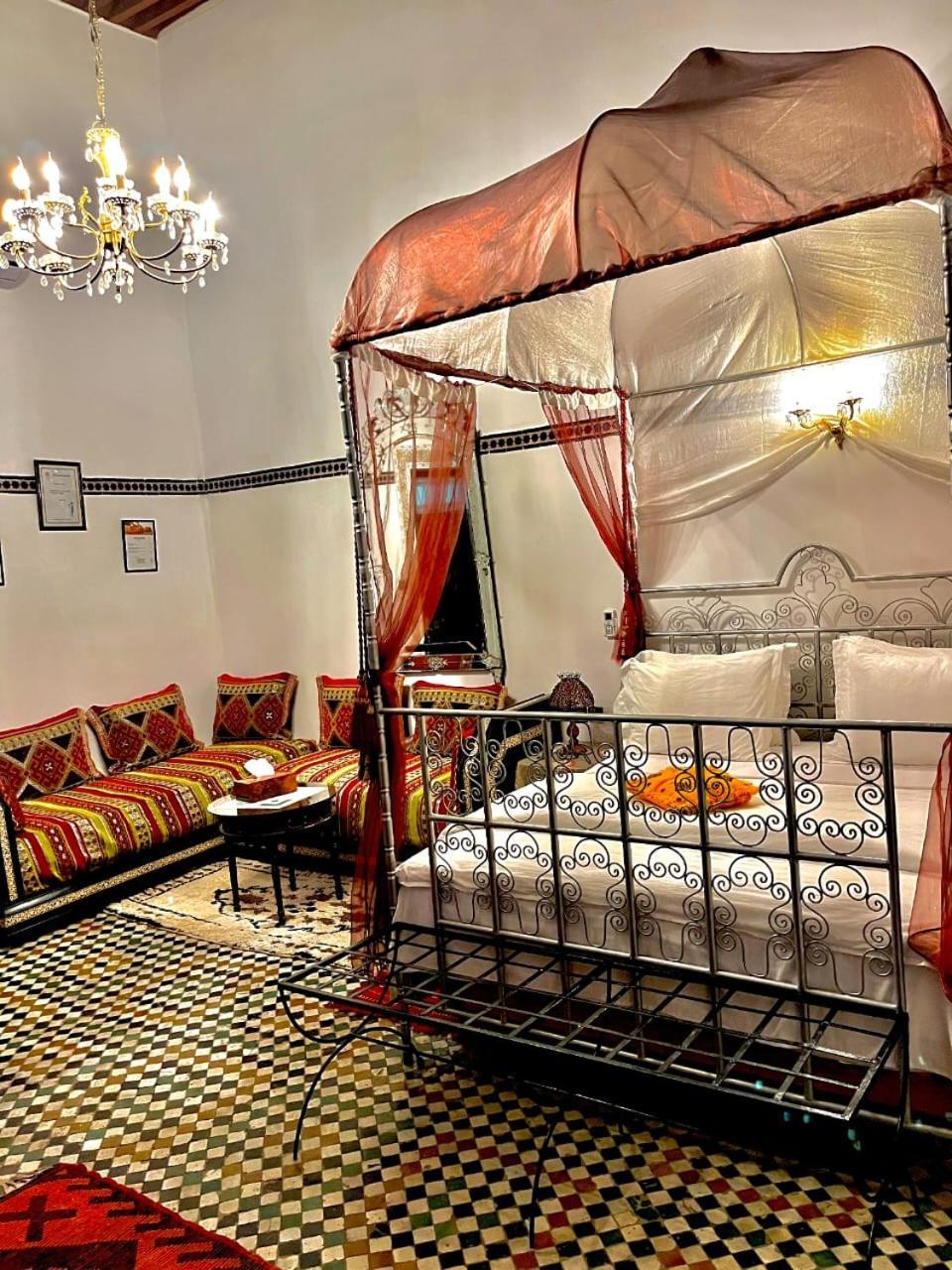 Riad Lalla Zoubida Fes Exterior photo